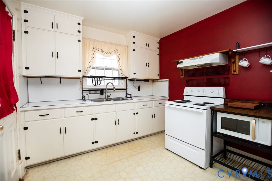 4996 Farmville Road Farmville, VA 23901 - Photo 4 of 35