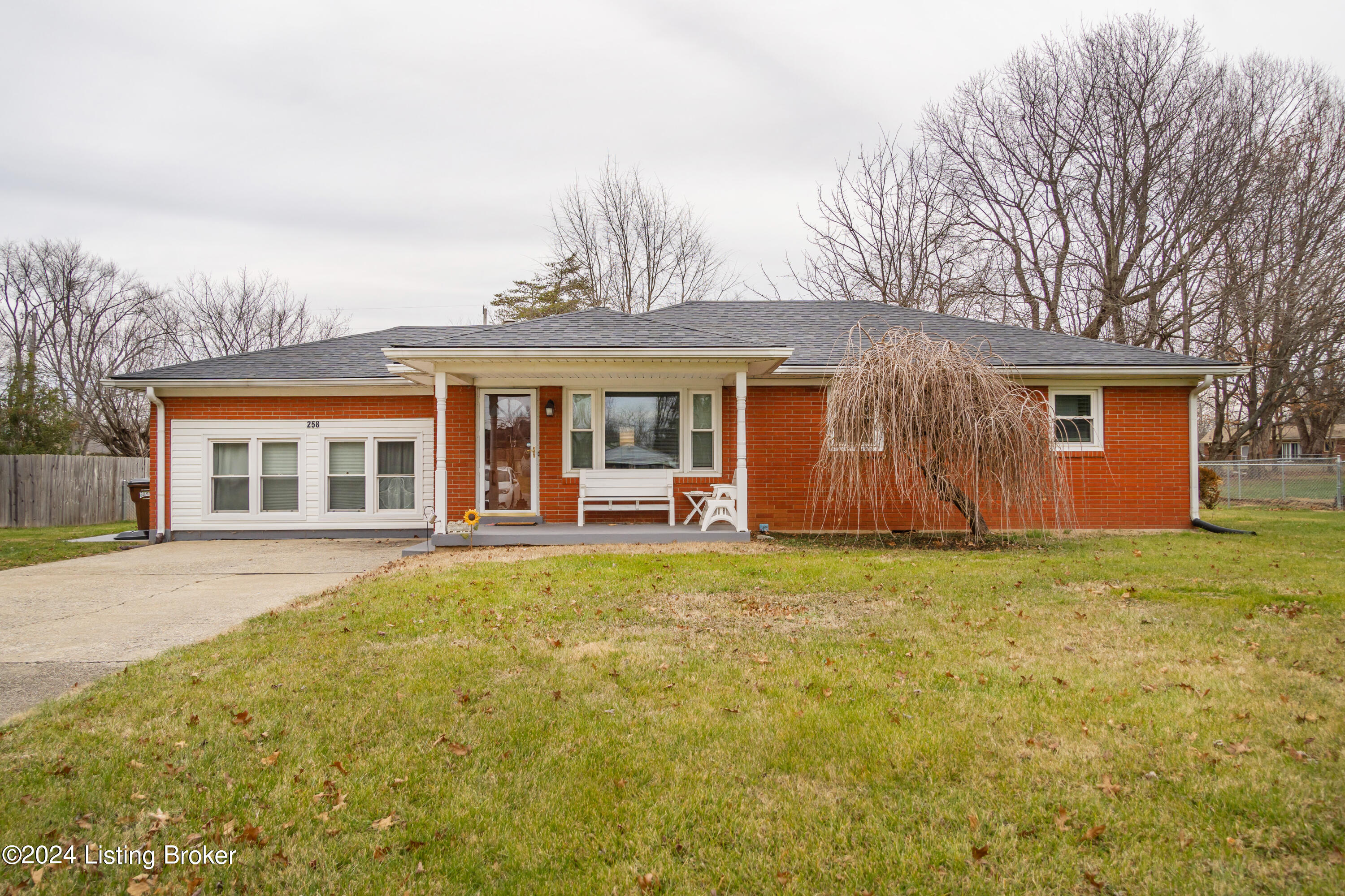 258 Stringer Lane Mount Washington, KY 40047 - Photo 1 of 70 258-Stringer-Ln_001