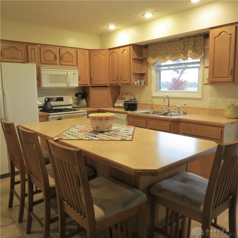 17121 Sharp Road Sidney, OH 45365 - Photo 11 of 23 Gallery Image 11