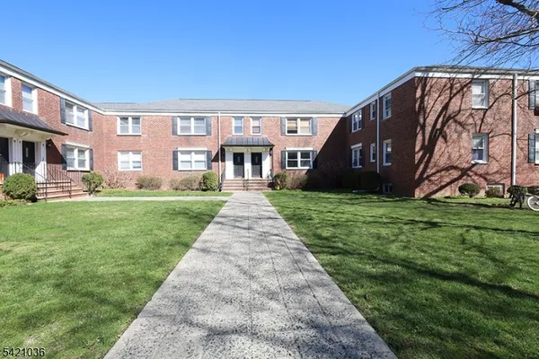 $2,700 | 412 Morris Aveunit34 Summit, Unit 34, Summit, NJ 07901