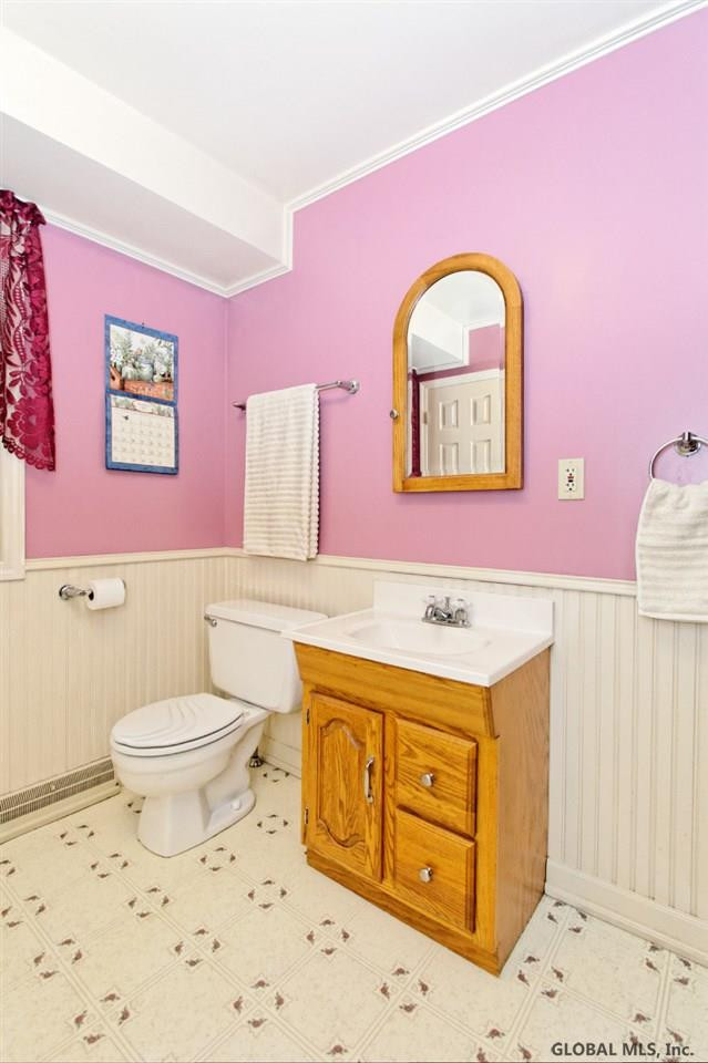 30 A Swatling Road Colonie, NY 12110 - Photo 14 of 25 Photo 14