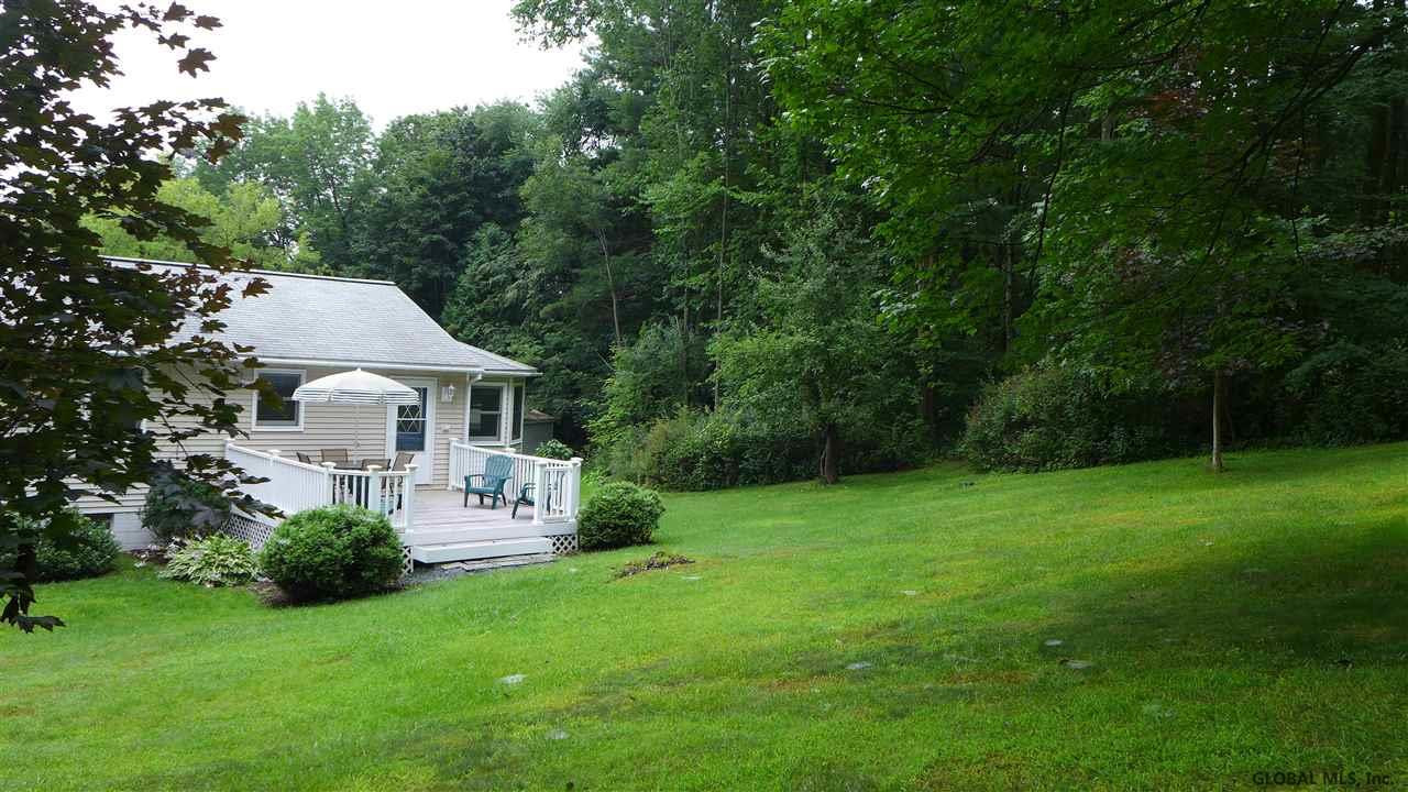 30 A Swatling Road Colonie, NY 12110 - Photo 3 of 25 Photo 3