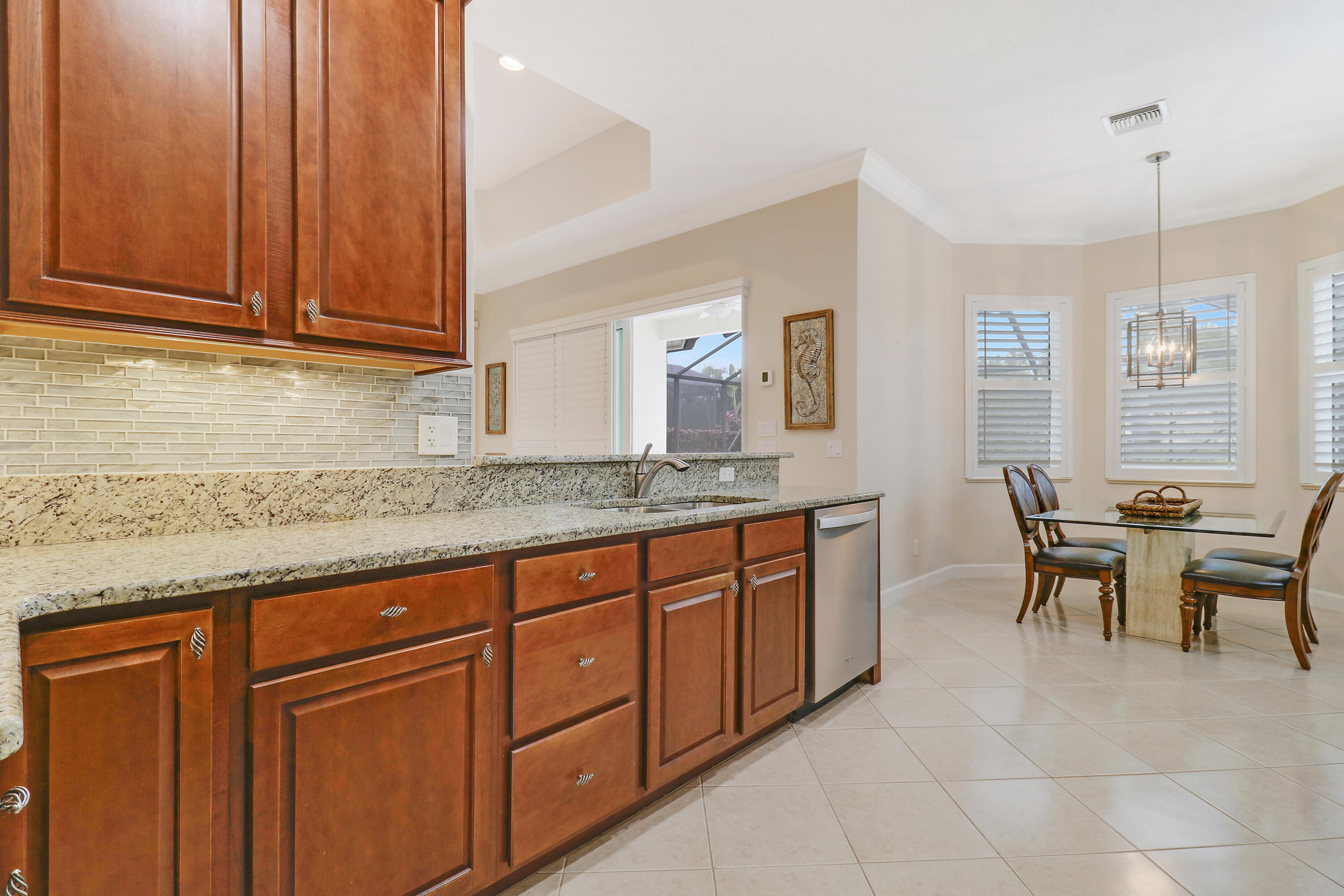8262 Riviera Way Port St. Lucie, FL 34986 - Photo 21 of 74 Kitchen & Casual Dining