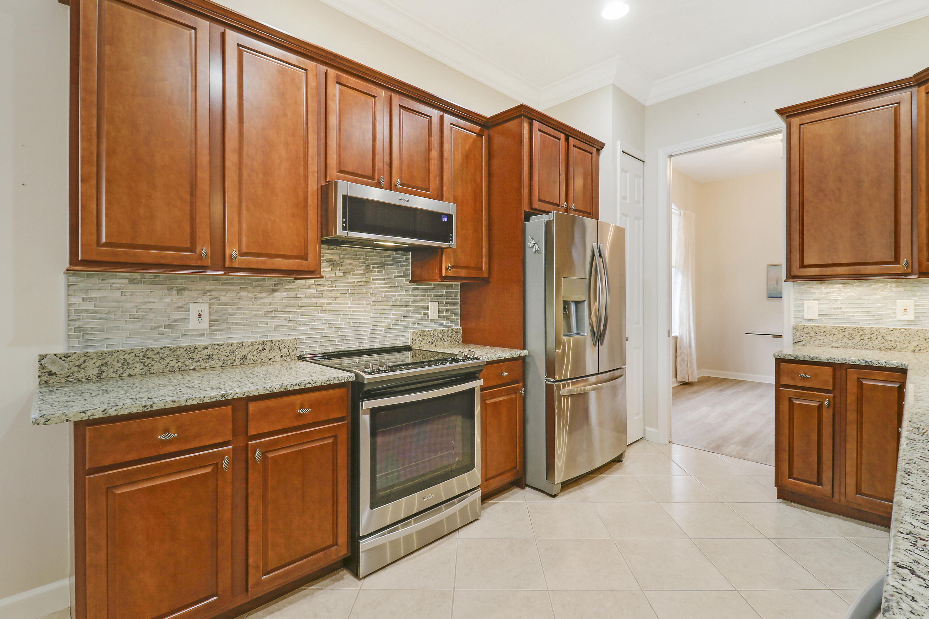 8262 Riviera Way Port St. Lucie, FL 34986 - Photo 24 of 74 Kitchen