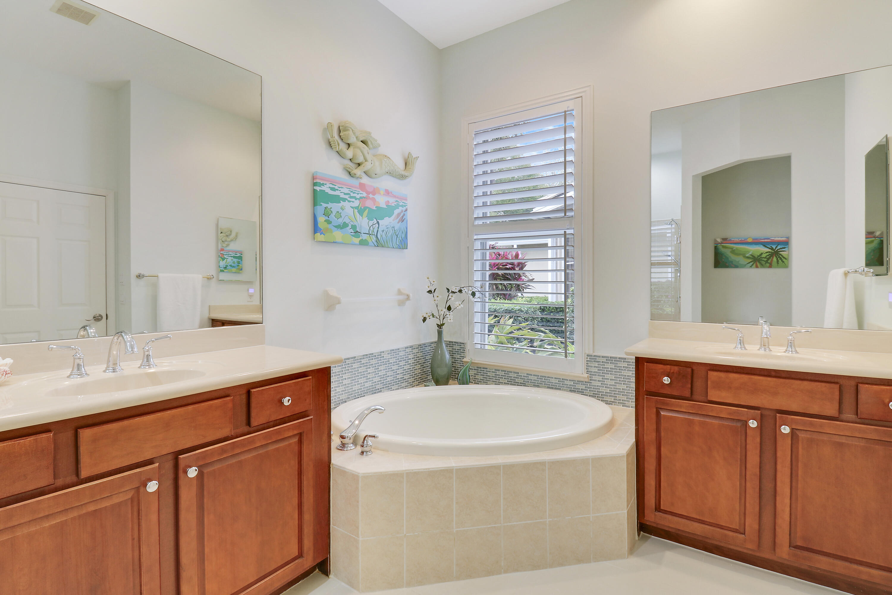 8262 Riviera Way Port St. Lucie, FL 34986 - Photo 30 of 74 Master Bathroom