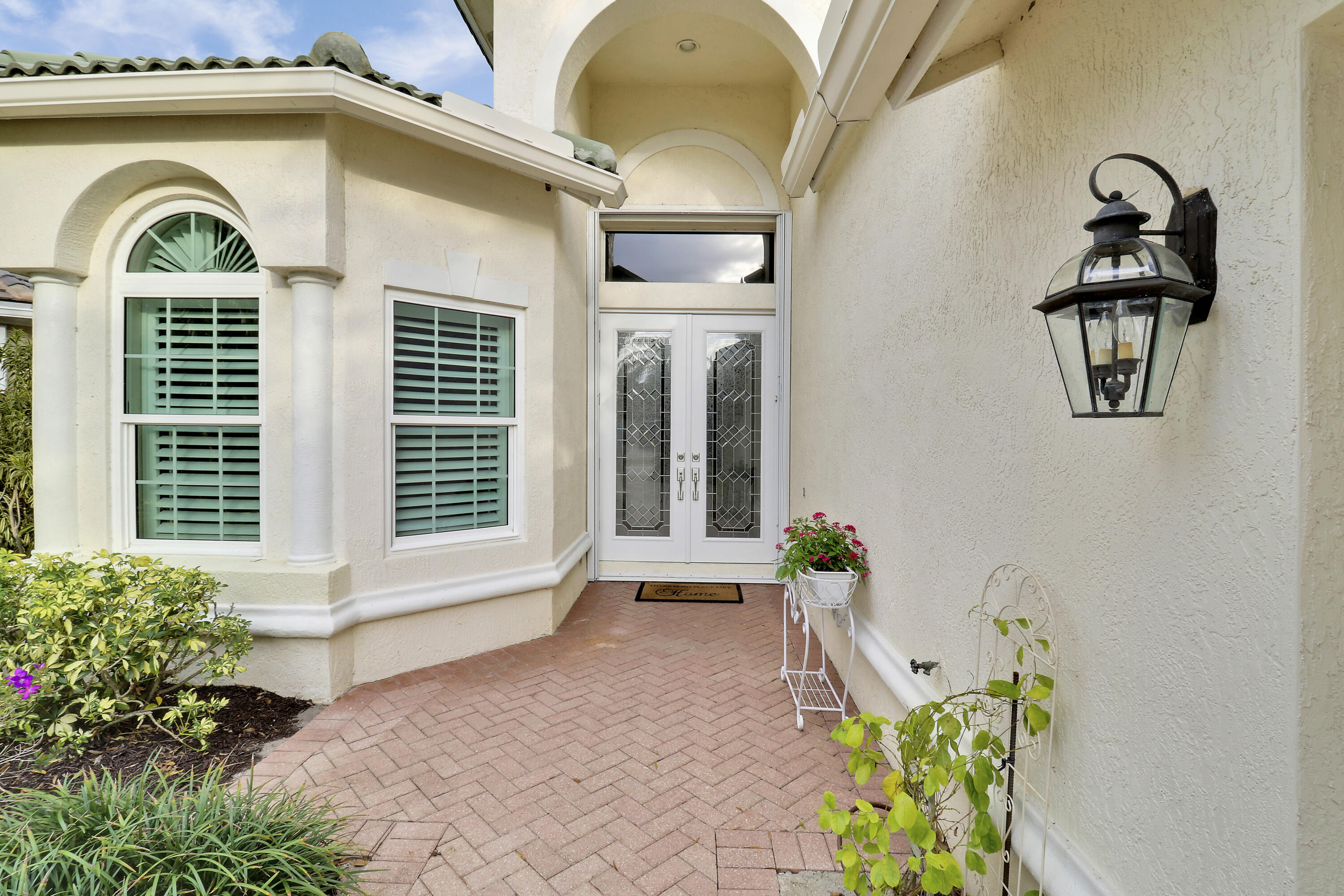 8262 Riviera Way Port St. Lucie, FL 34986 - Photo 6 of 74 Front of House