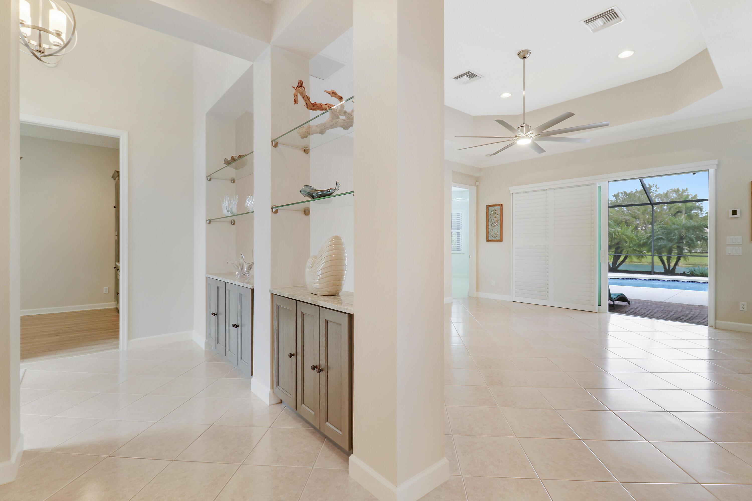 8262 Riviera Way Port St. Lucie, FL 34986 - Photo 9 of 74 Foyer & Living Area
