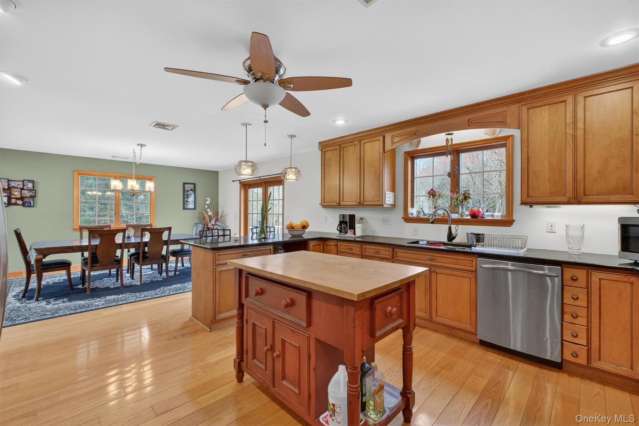 23 Ruth Road Cortlandt Manor, NY 10567 - Photo 15 of 50