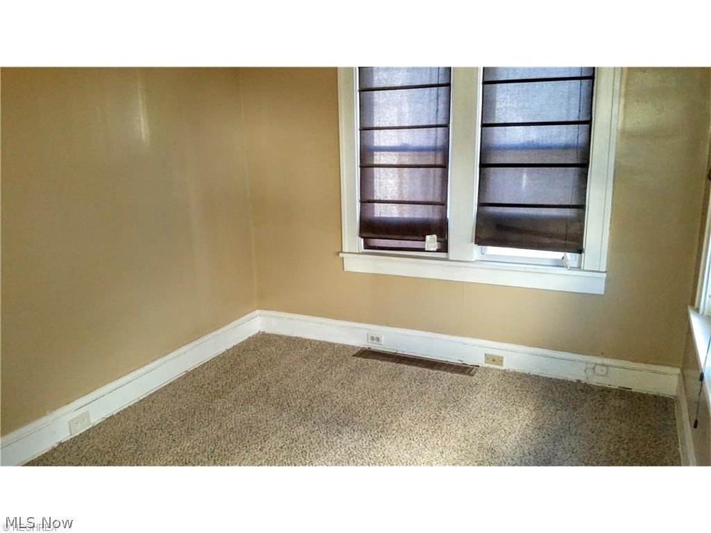 3279 Silsby Road Cleveland, OH 44118 - Photo 10 of 25