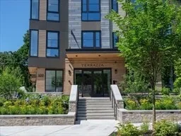 $1,550,000 | 100 Linden Street, Unit 111, Wellesley, MA 02482