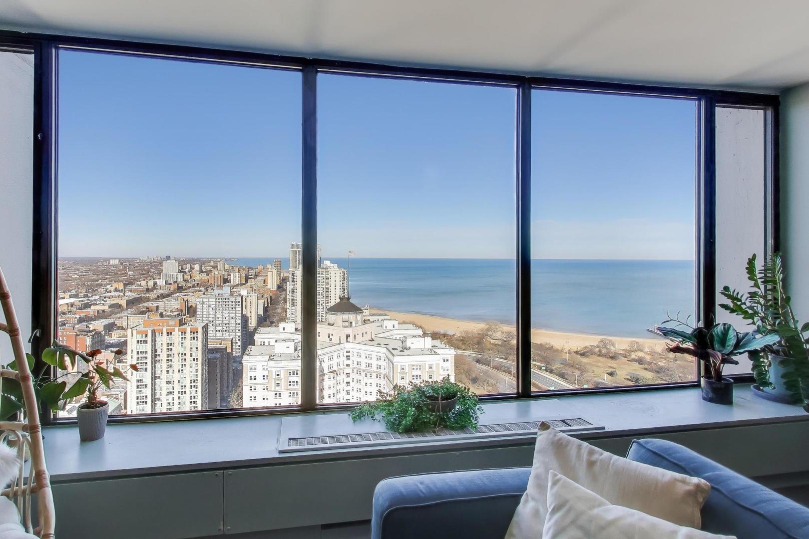 5455 North Sheridan Road, Unit 3711 Chicago, IL 60640 - Photo 15 of 36