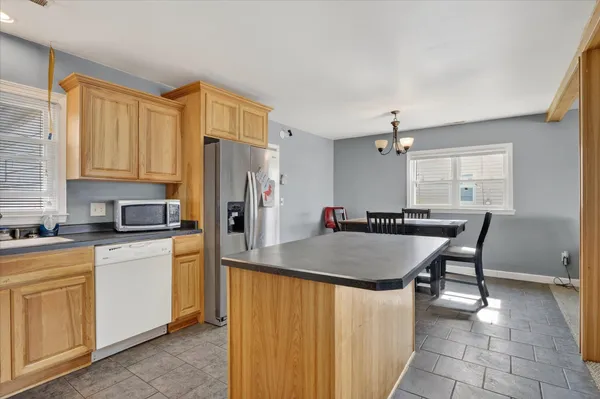 $269,900 | 2433 Butlin Drive, Beloit, WI 53511