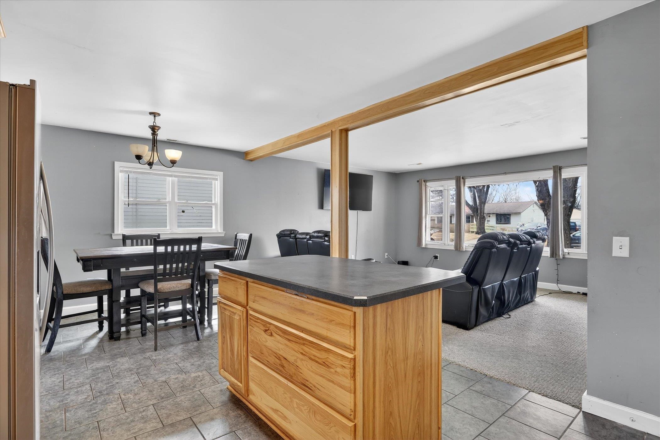 2433 Butlin Drive Beloit, WI 53511 - Photo 10 of 35