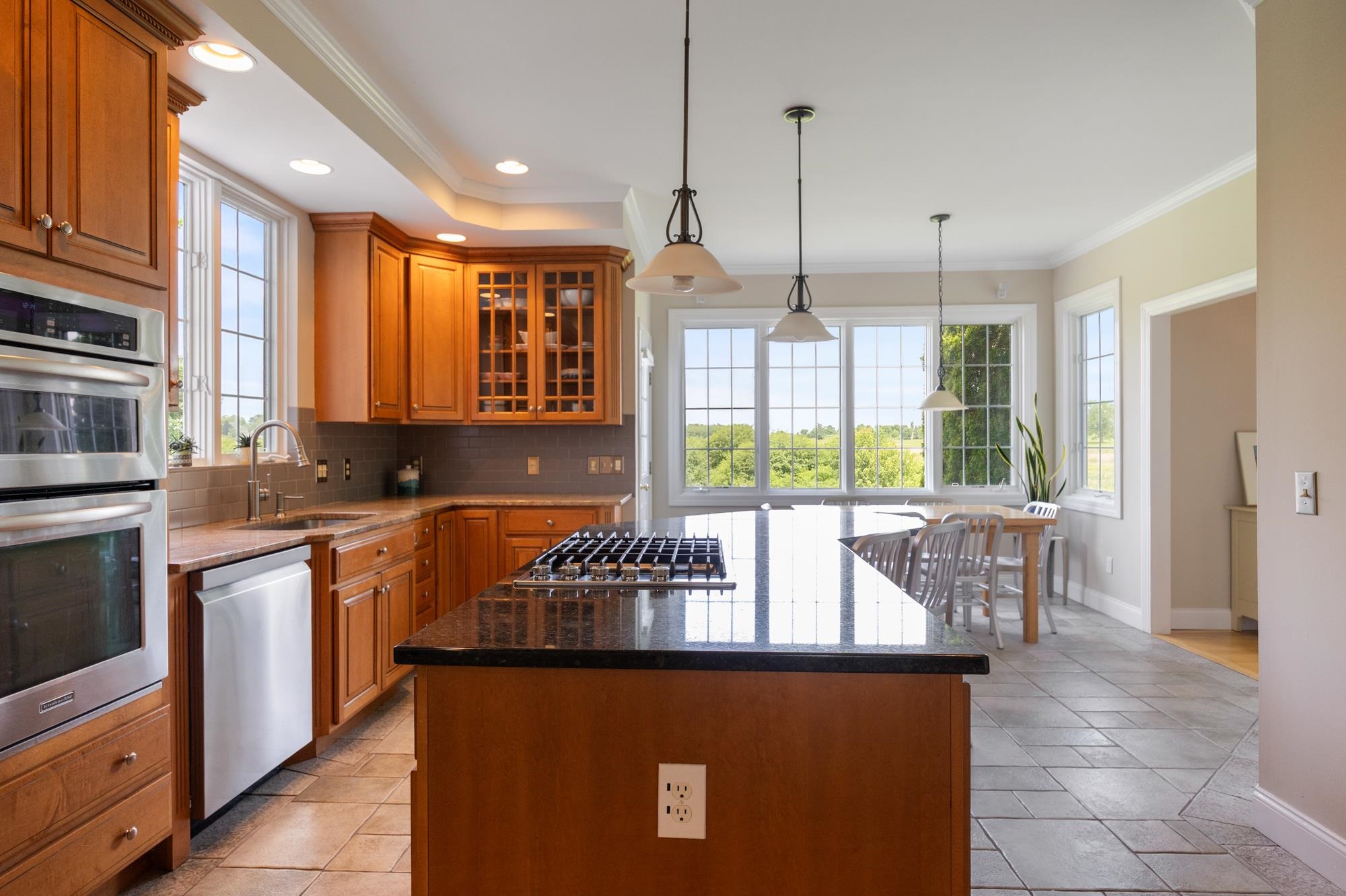 803 Nowland Farm Road South Burlington, VT 05403 - Photo 19 of 51