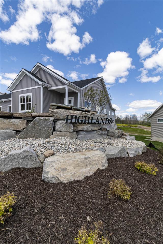 1489 Ctr Hl Road, Unit 22 Lowell, MI 49331 - Photo 3 of 28