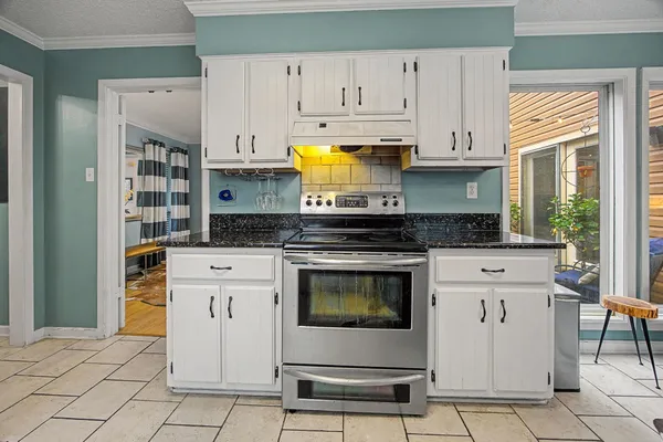 $395,000 | 1835 Brierbrook Road, Germantown, TN 38138