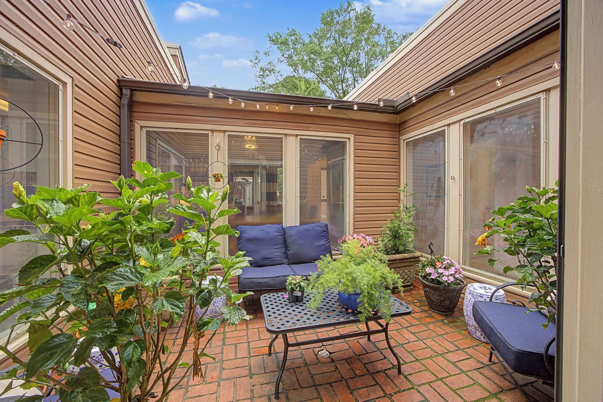 1835 Brierbrook Road Germantown, TN 38138 - Photo 26 of 31