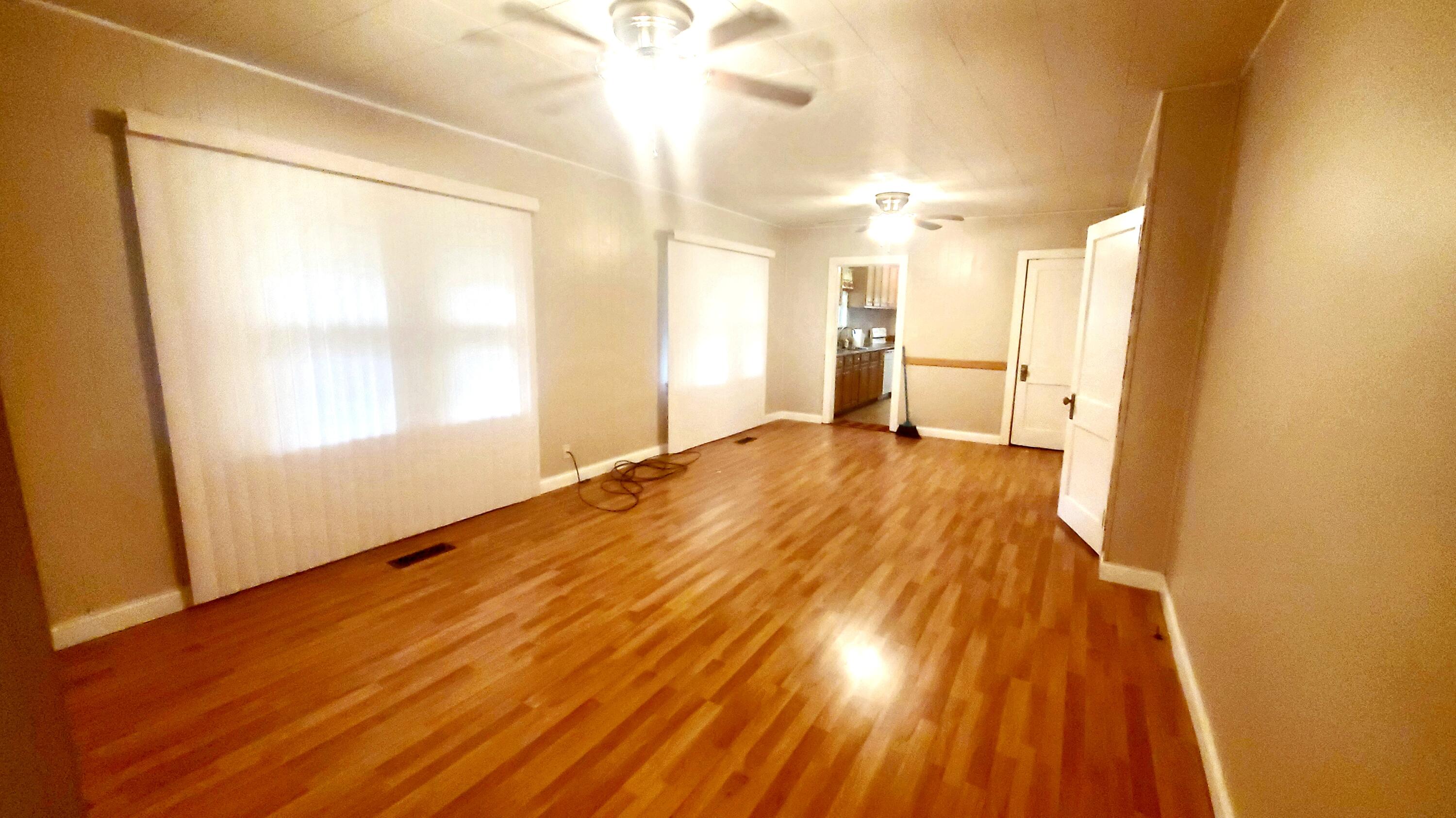 1411 Williams Road Hixson, TN 37343 - Photo 4 of 13 20210921_115520