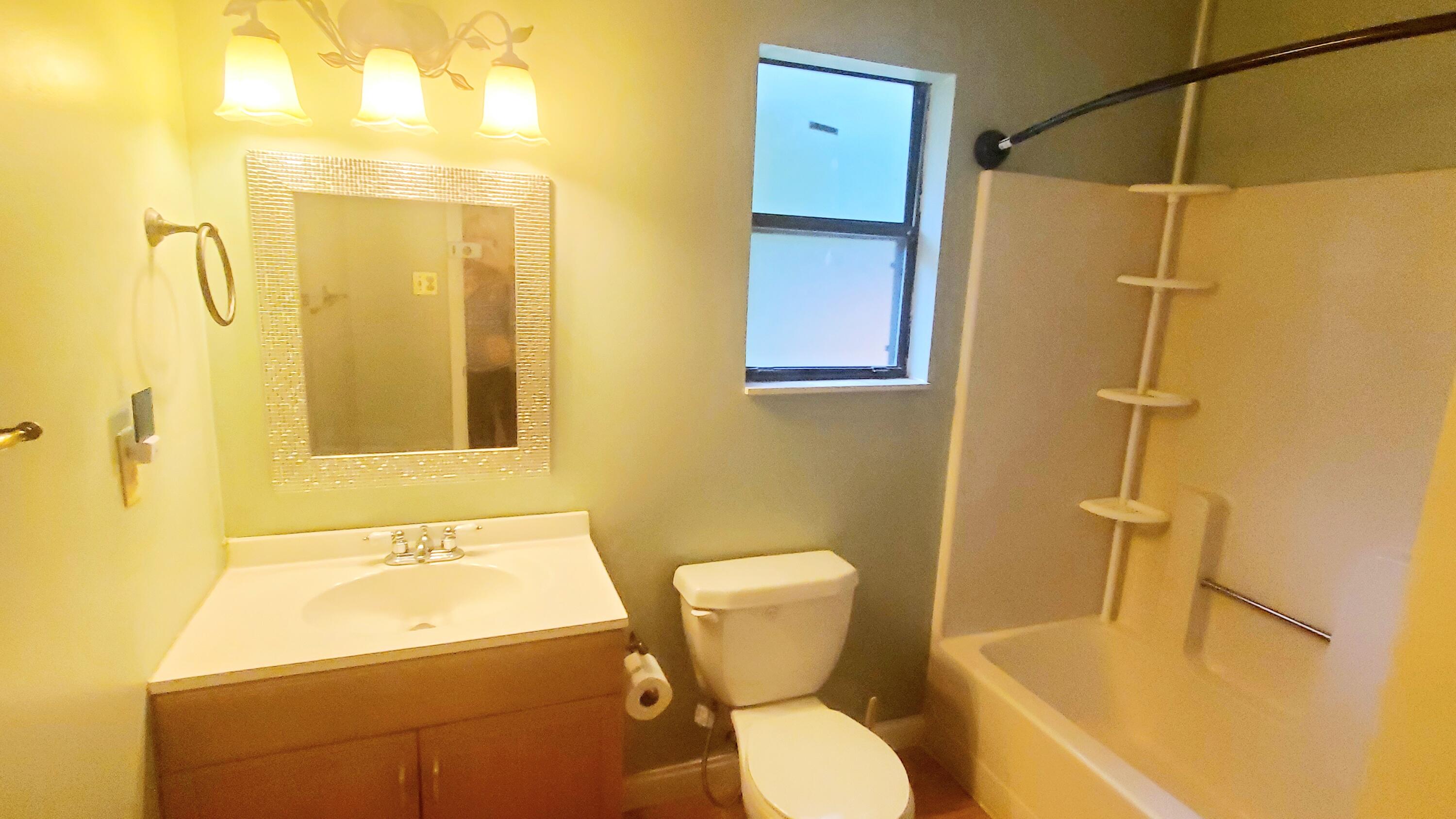 1411 Williams Road Hixson, TN 37343 - Photo 7 of 13 20210921_115319