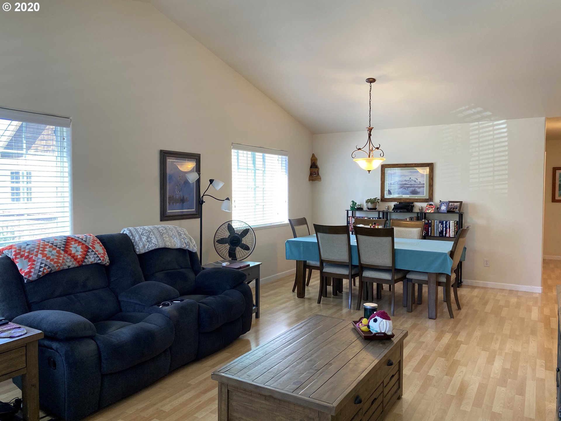 947 Juniper Street Florence, OR 97439 - Photo 3 of 32 Gallery Image 3