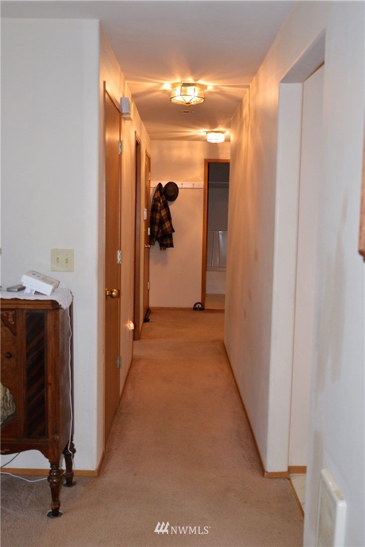 3641 Southwest Lake Helena Road Port Orchard, WA 98367 - Photo 12 of 24 Gallery Image 12