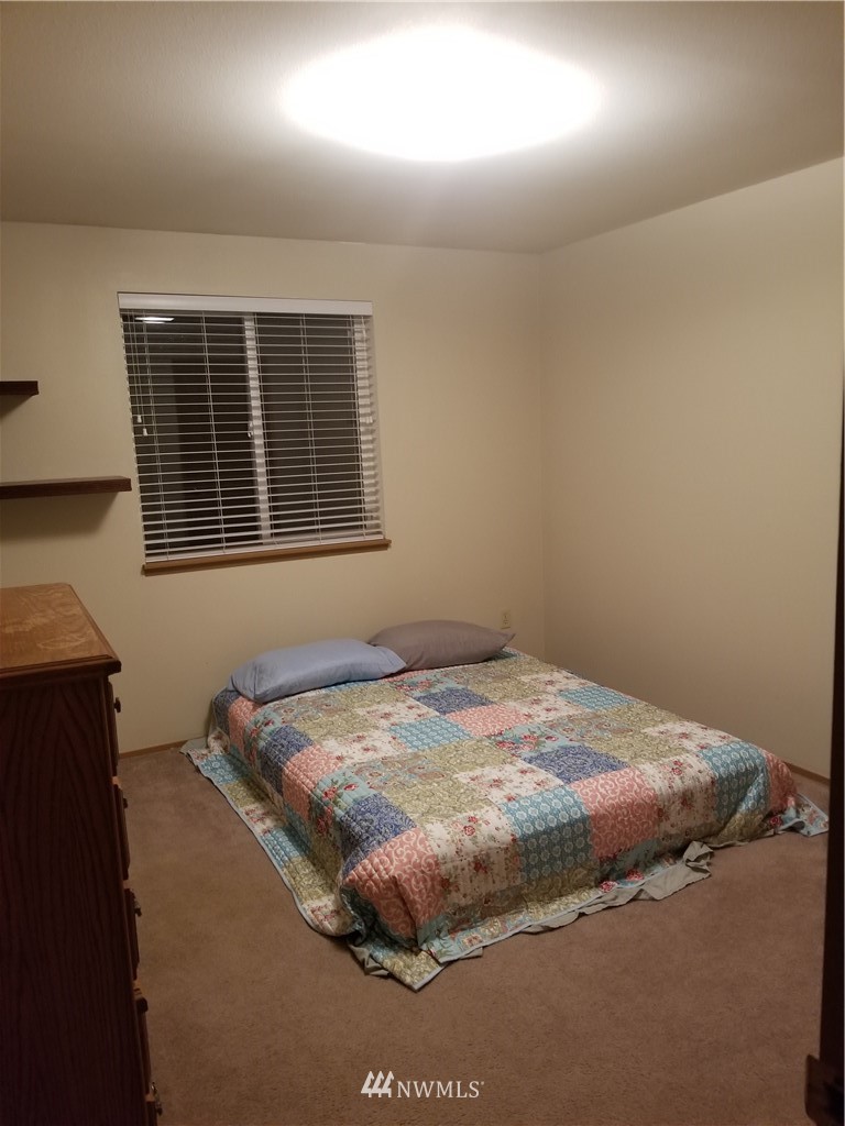 3641 Southwest Lake Helena Road Port Orchard, WA 98367 - Photo 16 of 24 Gallery Image 16