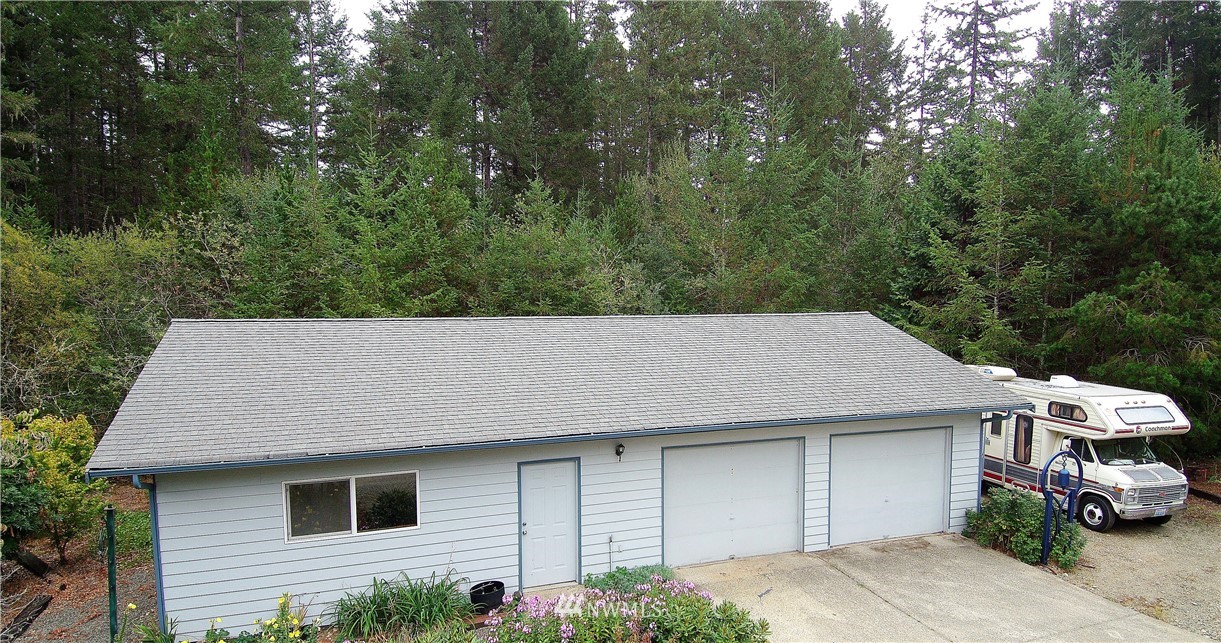 3641 Southwest Lake Helena Road Port Orchard, WA 98367 - Photo 24 of 24 Gallery Image 24