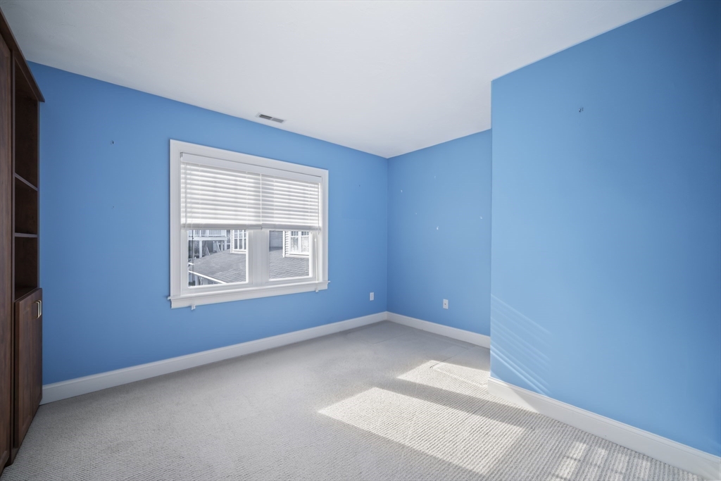 6 Essex Road, Unit 10 Ipswich, MA 01938 - Photo 20 of 29