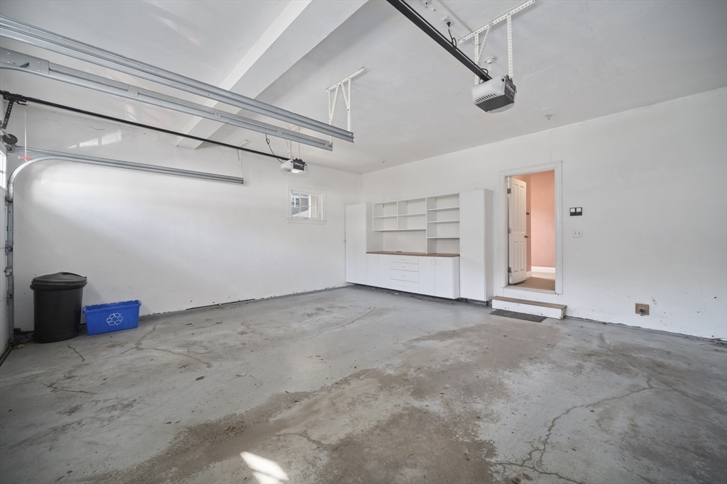 6 Essex Road, Unit 10 Ipswich, MA 01938 - Photo 24 of 29