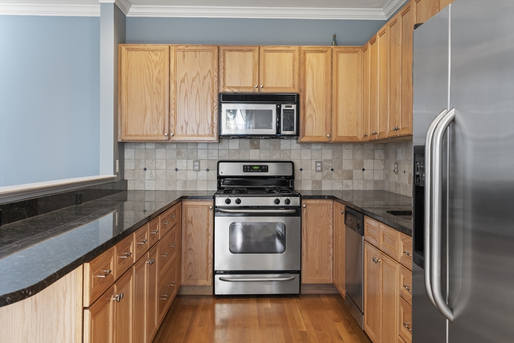 6 Essex Road, Unit 10 Ipswich, MA 01938 - Photo 27 of 29