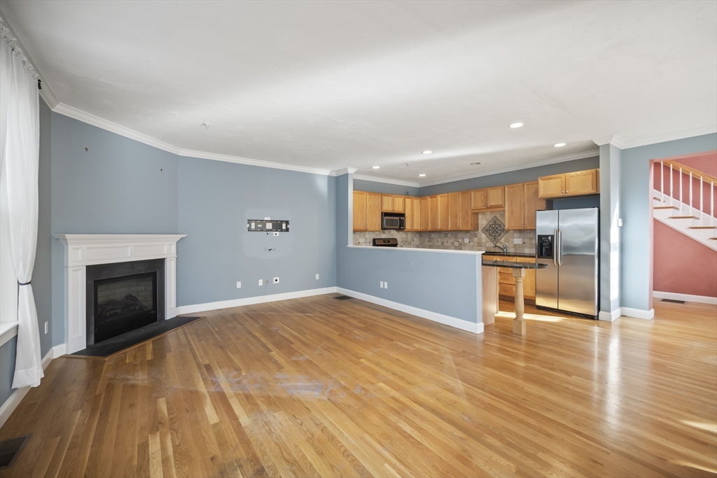 6 Essex Road, Unit 10 Ipswich, MA 01938 - Photo 4 of 29