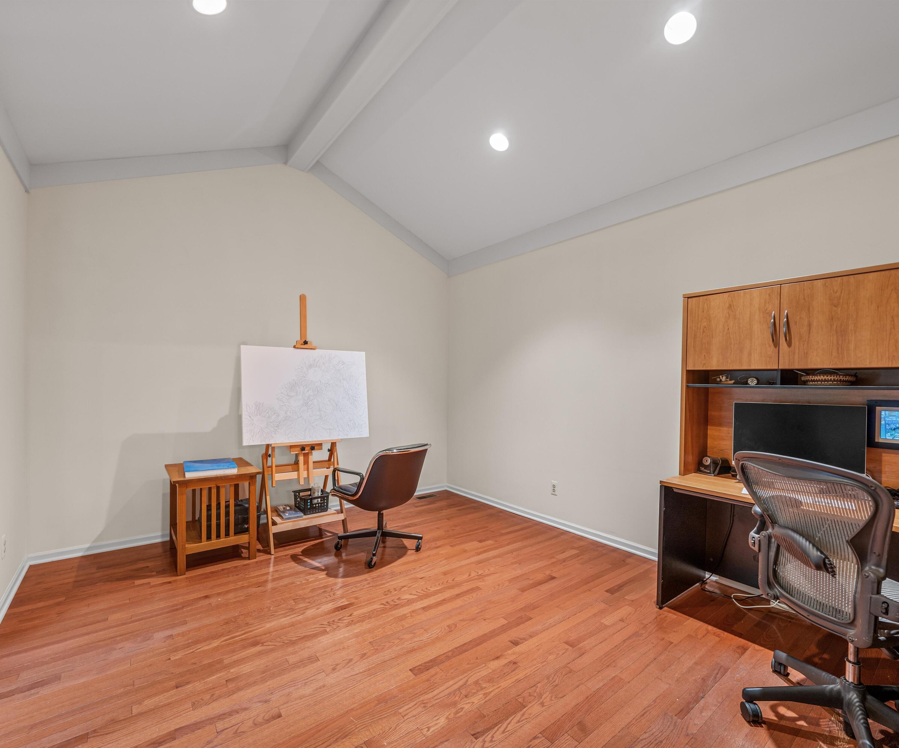 64 Chestnut Court Chelsea, MI 48118 - Photo 23 of 70 Interior (15 of 42)