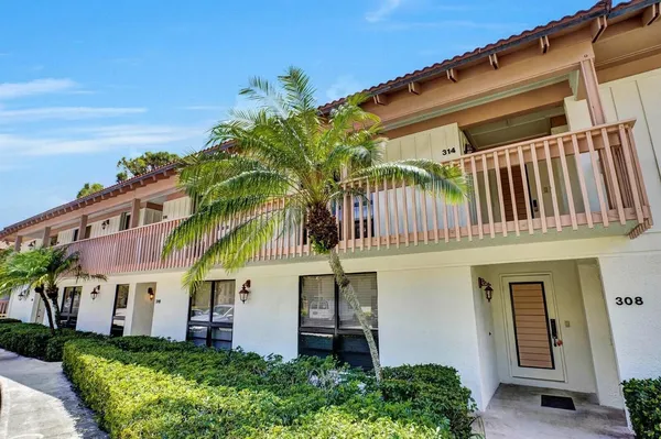 $3,150 | 316 Brackenwood Circle, Unit 316, Palm Beach Gardens, FL 33418