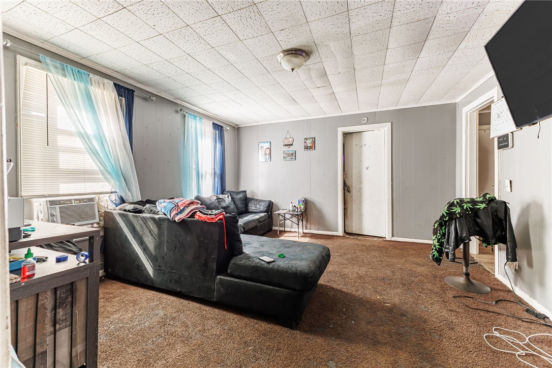 200 Warwick Avenue Rochester, NY 14611 - Photo 5 of 17 Gallery Image 5