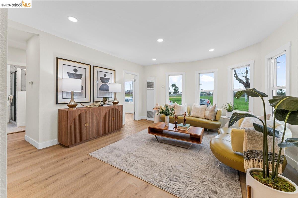 2717 Mabel Street Berkeley, CA 94702 - Photo 12 of 60 a living room with furniture