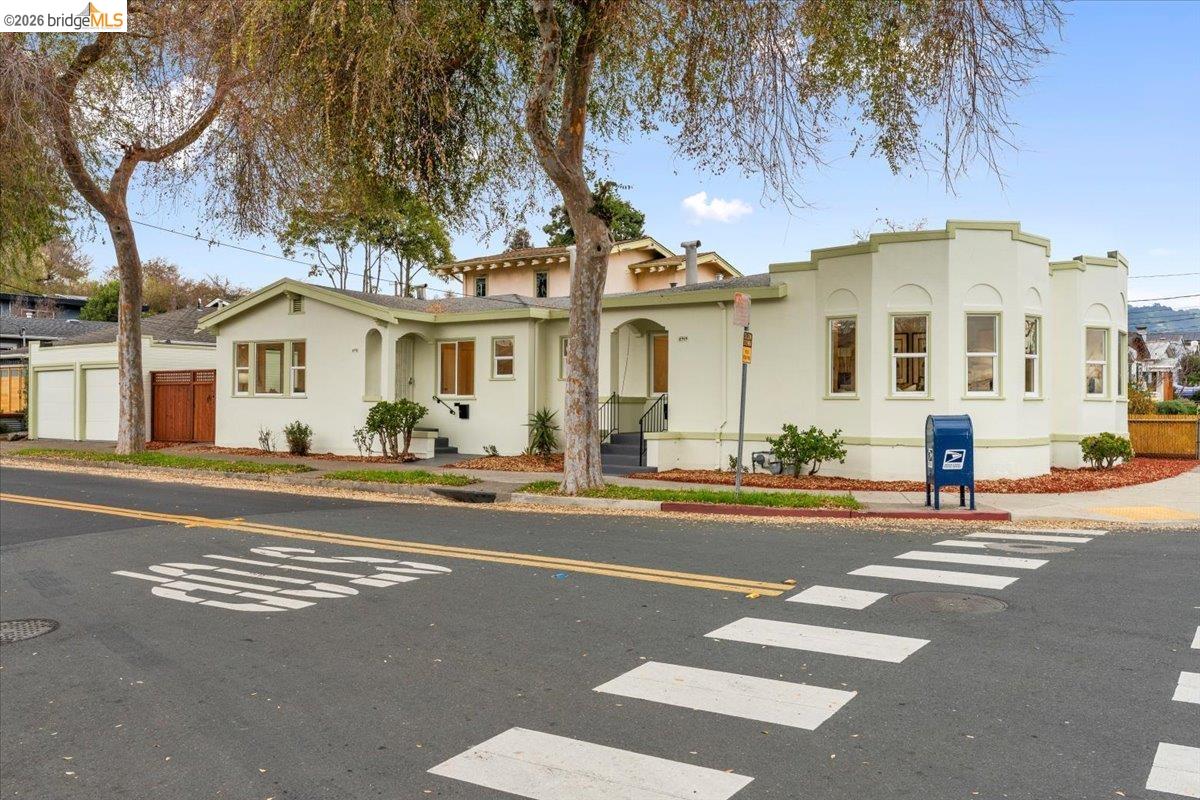 2717 Mabel Street Berkeley, CA 94702 - Photo 49 of 60 front view of a house with a street