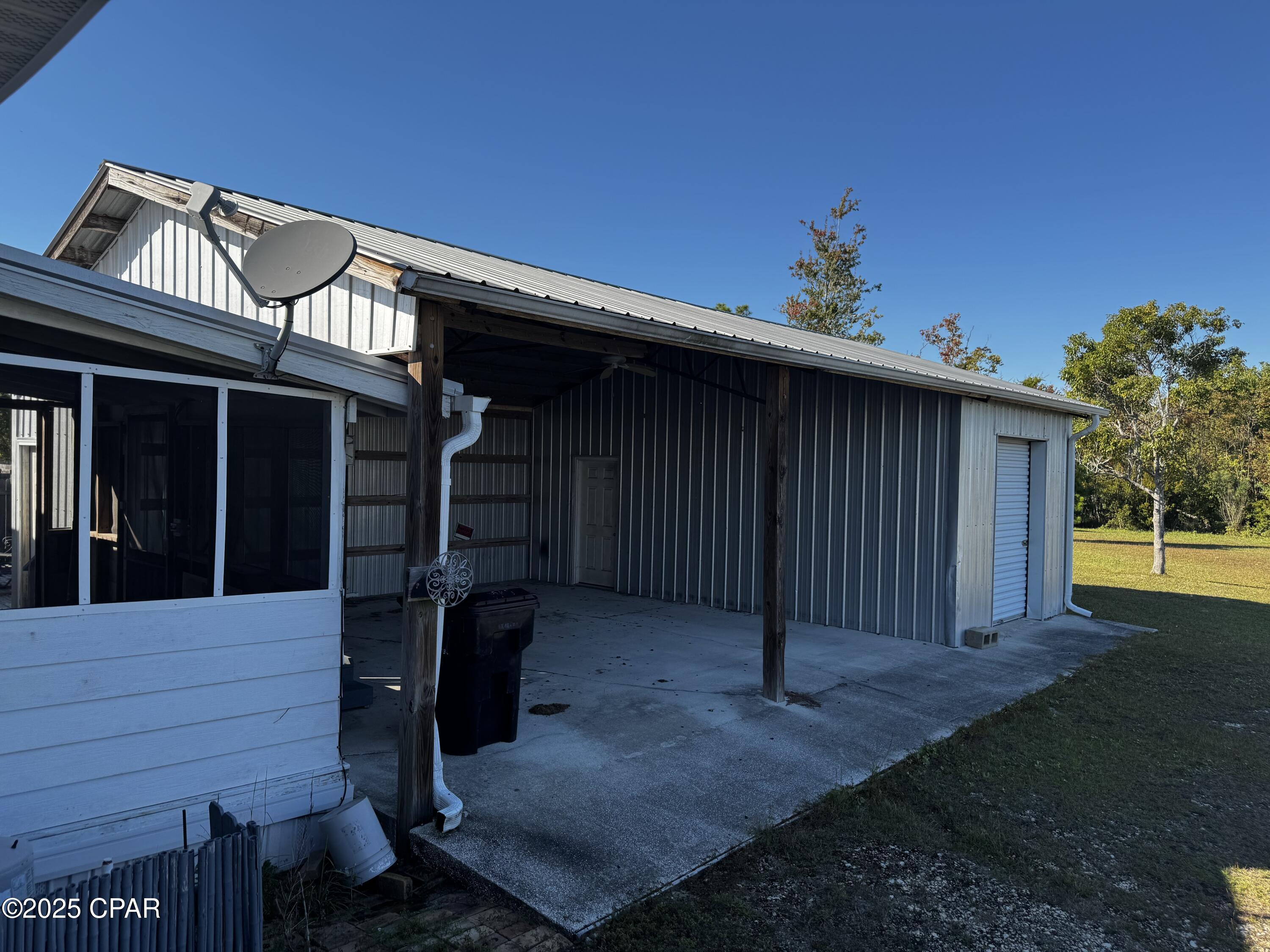 2929 Avon Road Panama City, FL 32405 - Photo 4 of 28 Gallery Image 4