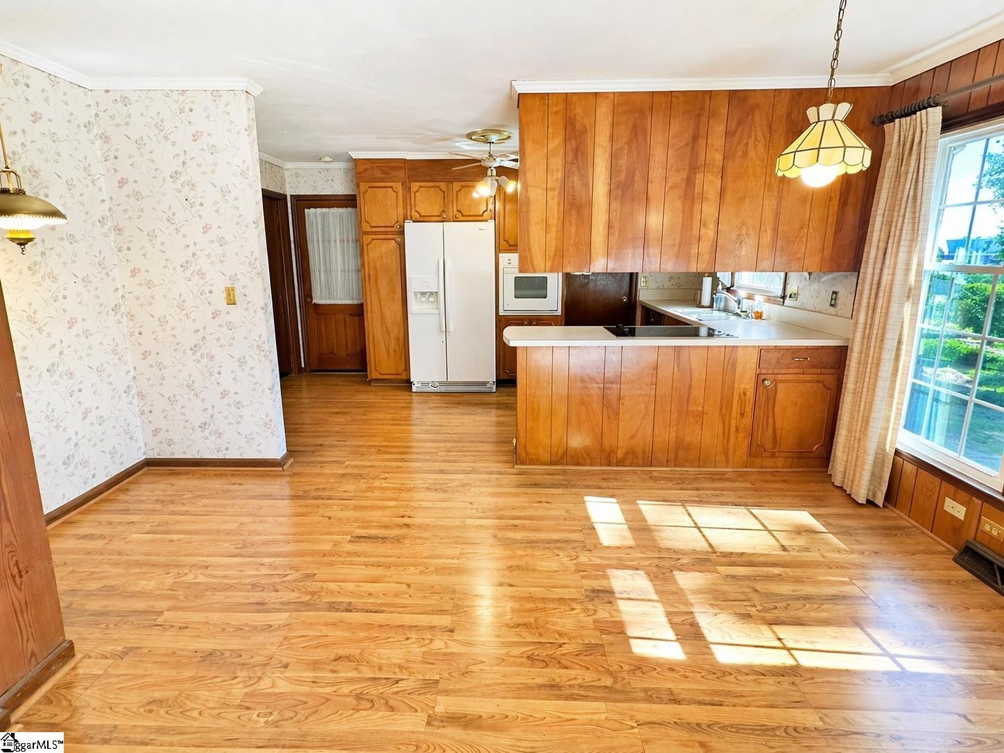 604 Butler Springs Road Greenville, SC 29615 - Photo 3 of 14 Gallery Image 3