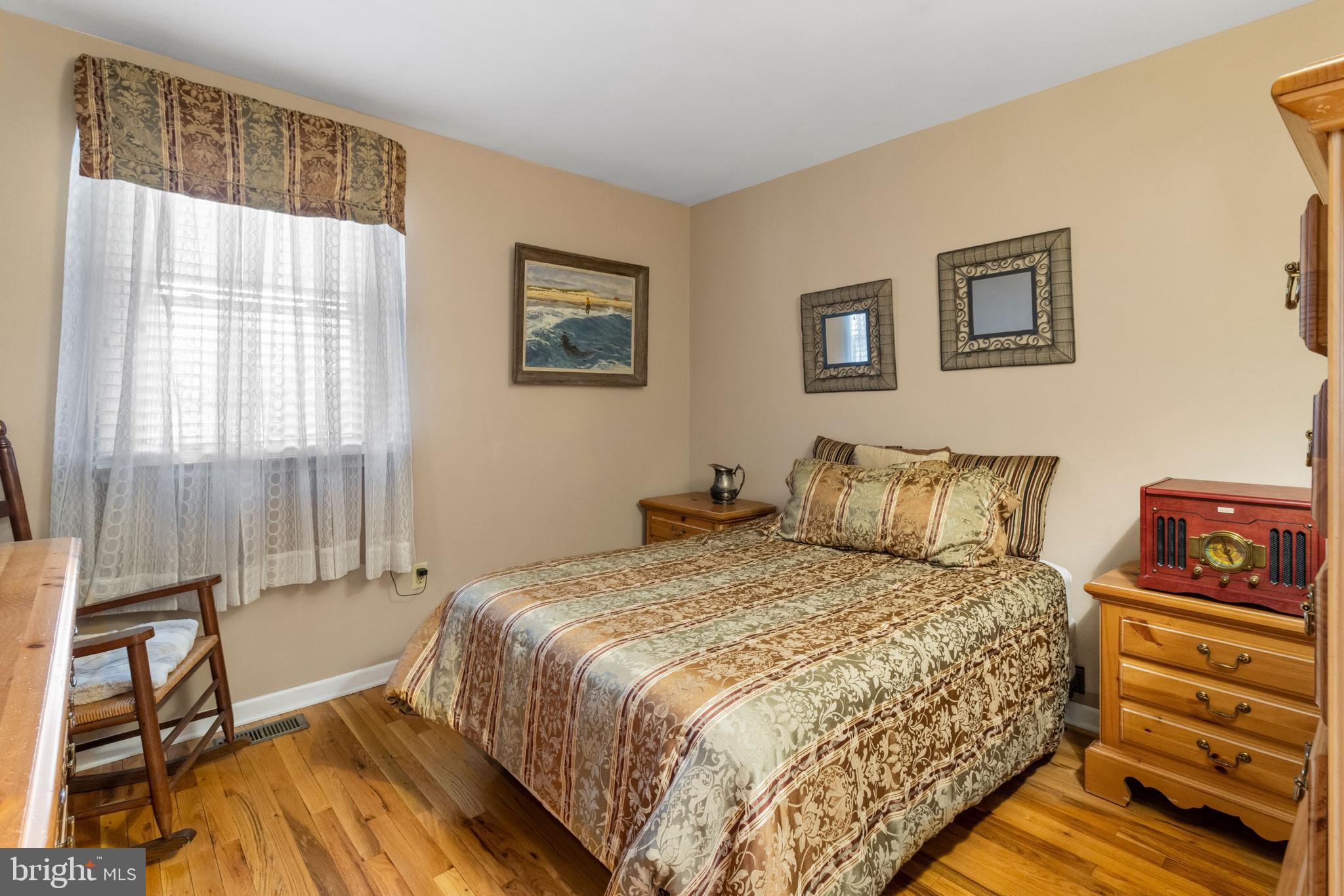 944 Pebble Hill Road Doylestown, PA 18901 - Photo 21 of 51 Bedroom