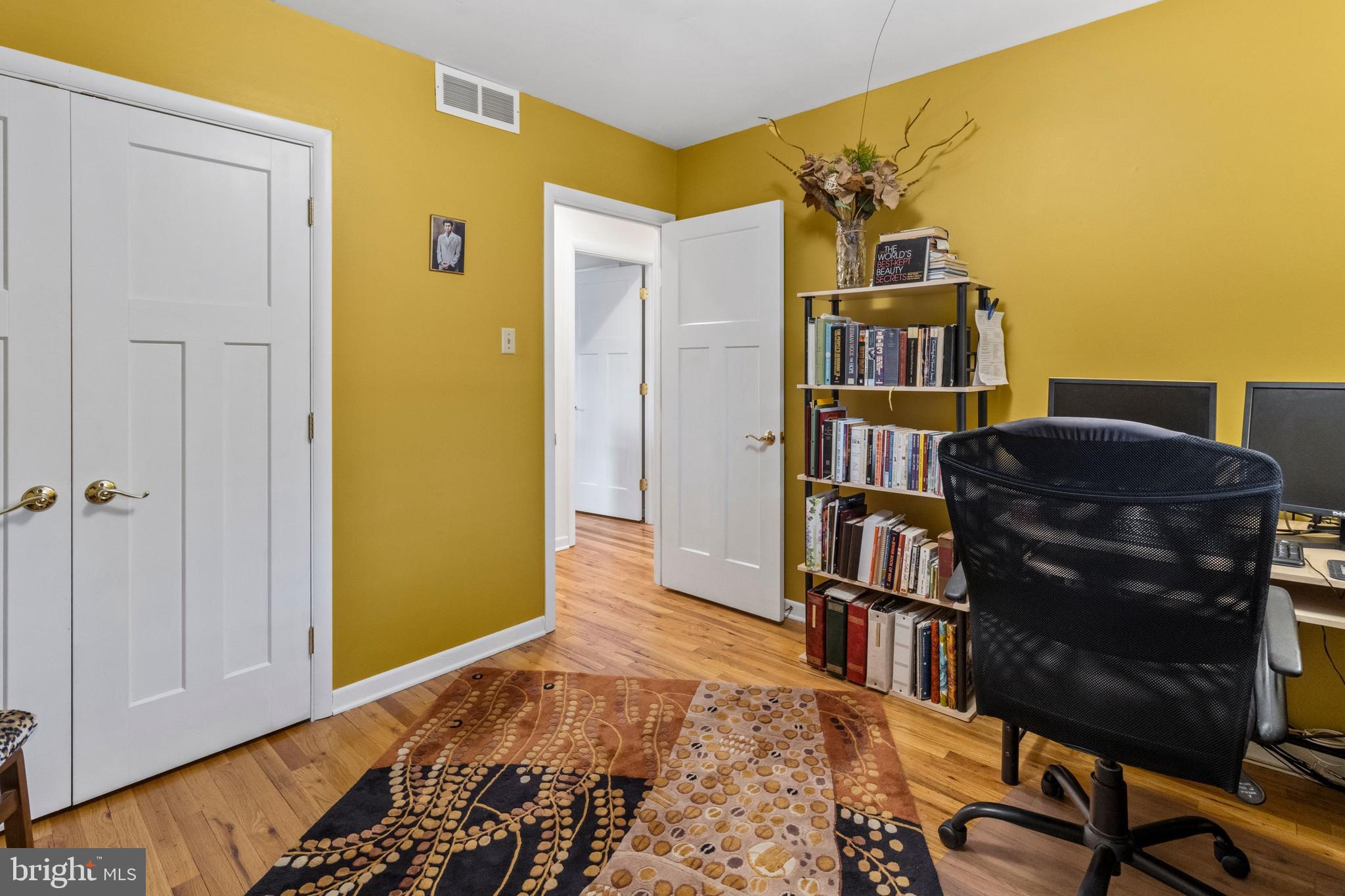 944 Pebble Hill Road Doylestown, PA 18901 - Photo 23 of 51 Bedroom