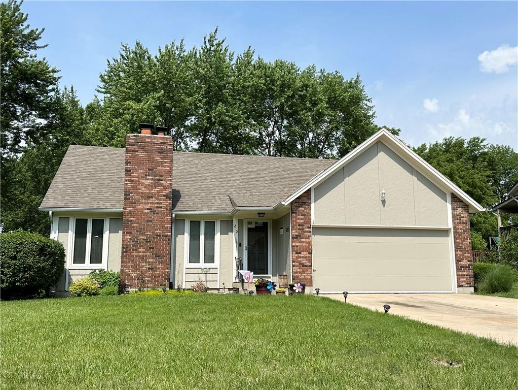 210 North Huntsman Boulevard Raymore, MO 64083 - Photo 1 of 1