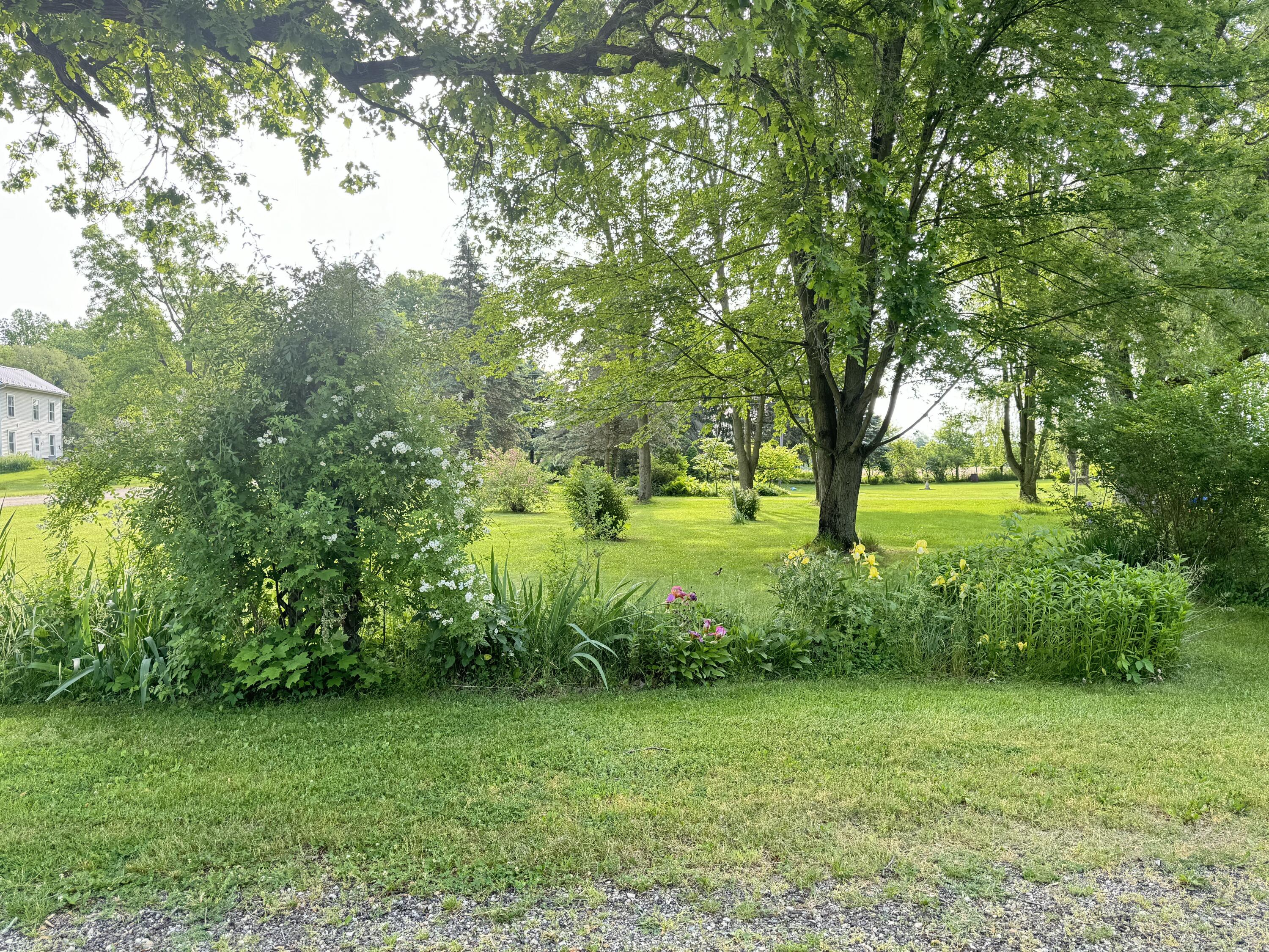 409 Fleming Road Coldwater, MI 49036 - Photo 6 of 20 Photo May 24 2024, 9 07 13 AM