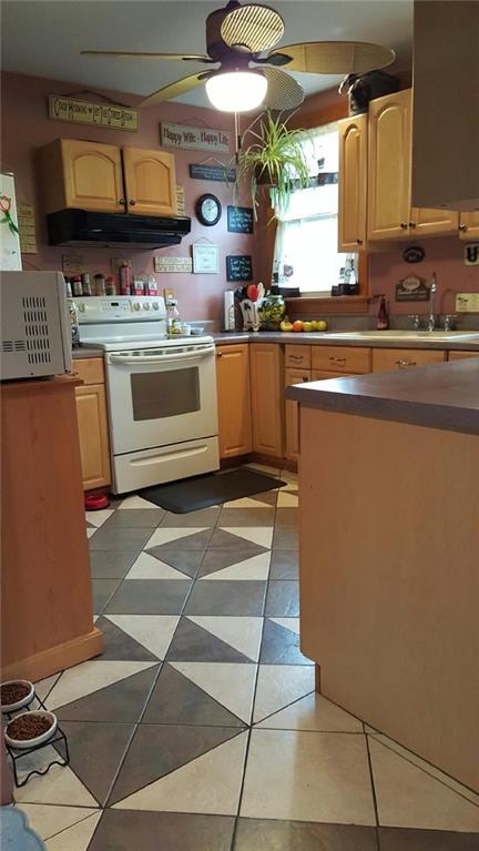 255 Oak Street Springdale, PA 15144 - Photo 7 of 22 Gallery Image 7