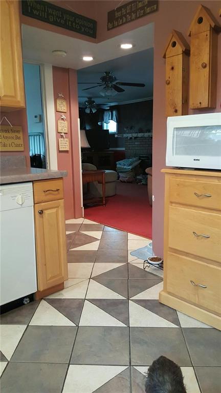 255 Oak Street Springdale, PA 15144 - Photo 10 of 22 Gallery Image 10