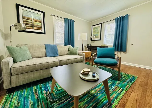 $1,300 | 918 Harris Street, Burlington, NC 27217