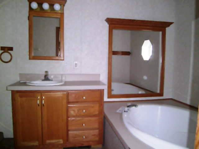 57062 Tower Road Elkhart, IN 46516 - Photo 5 of 12 Gallery Image 5