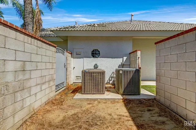 $775,000 | Undisclosed Address, Bakersfield, CA 93312