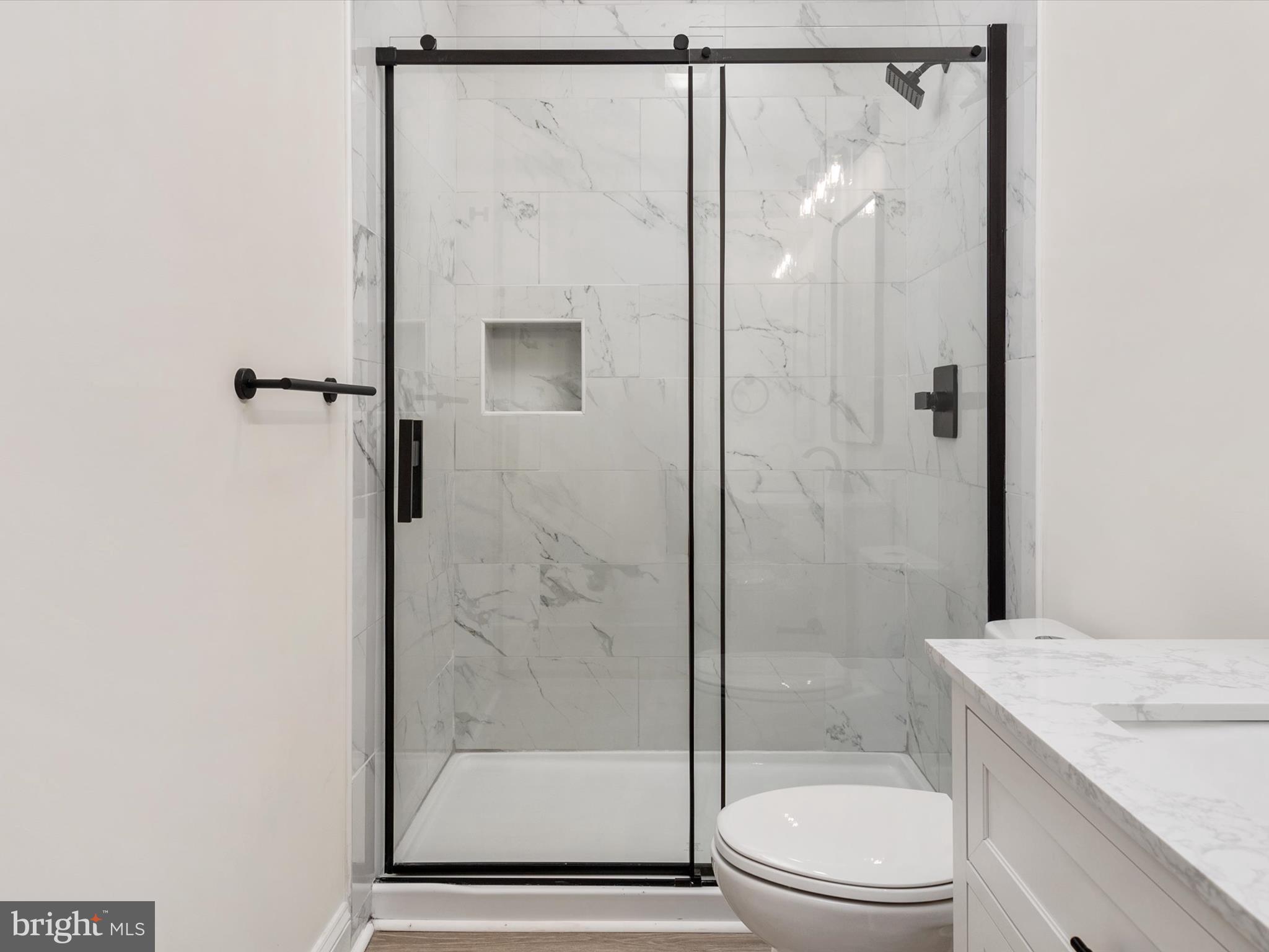 12 Sunrise Avenue Ridgely, MD 21660 - Photo 16 of 33 Tile Showers