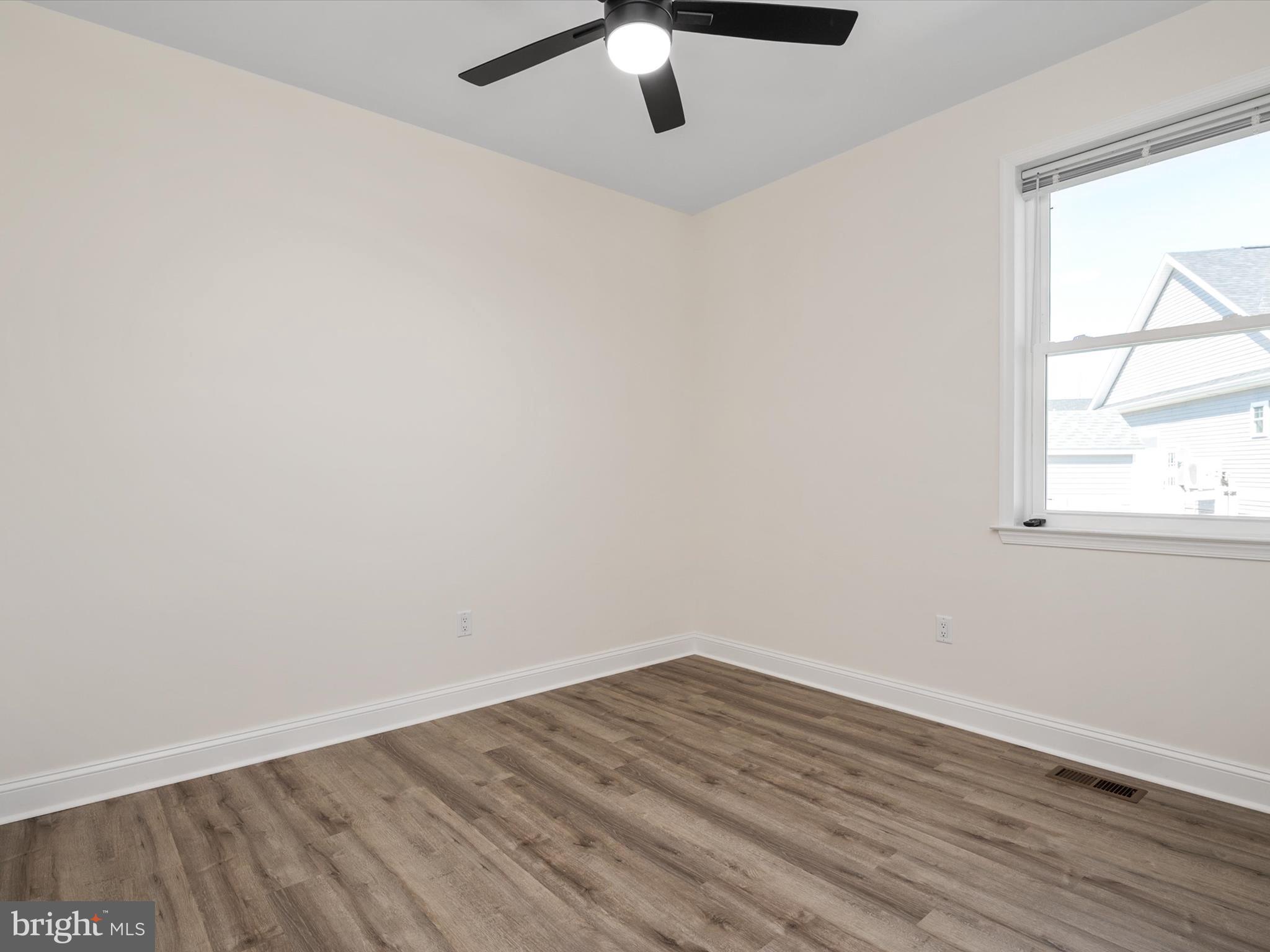 12 Sunrise Avenue Ridgely, MD 21660 - Photo 18 of 33 Bedroom #2