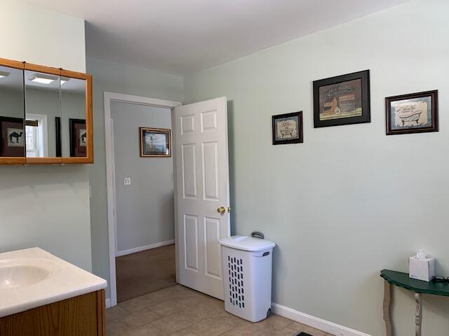 17 Eagle Ridge Road Turner, ME 04282 - Photo 15 of 47 Primary bath